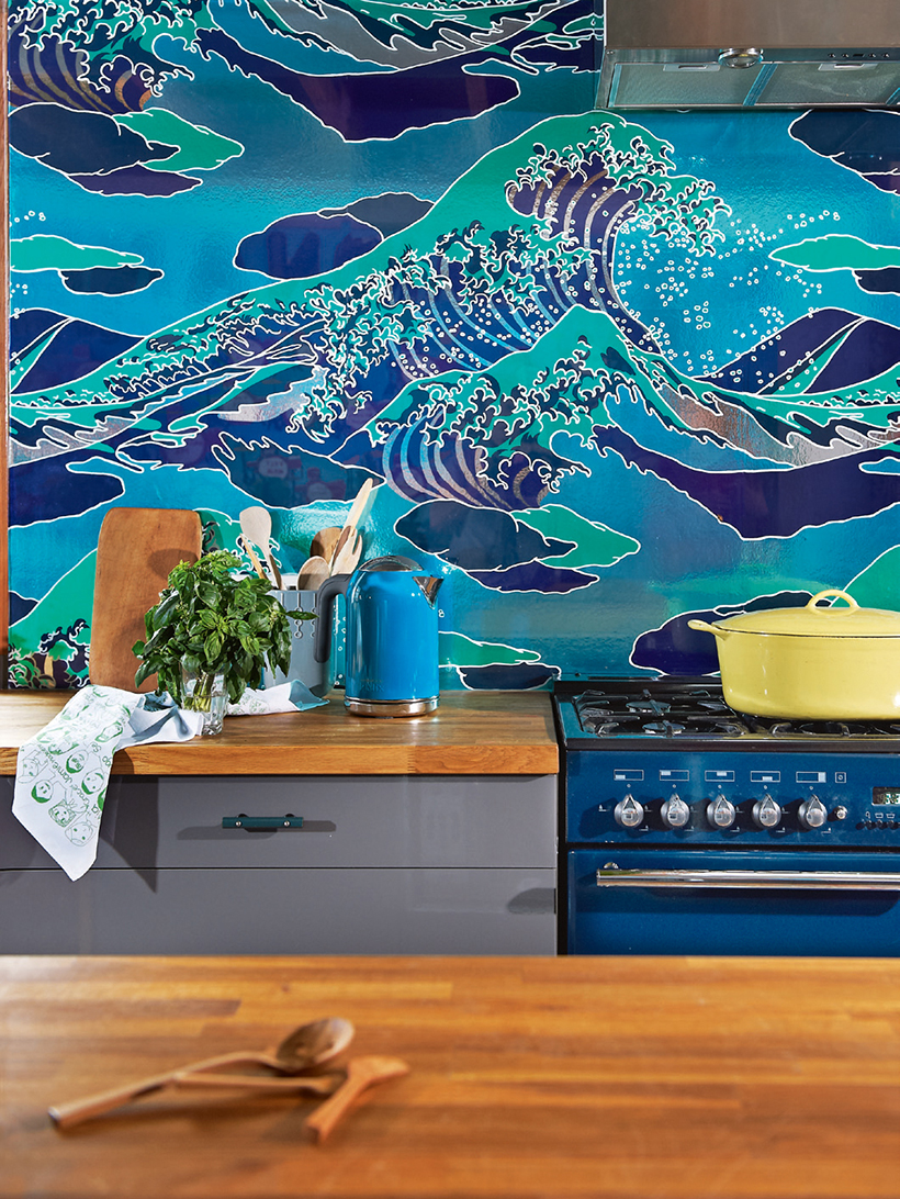 A colorful Sydney home in April 2013 Inside Out Magazine ph: Brigid Arnott Styling by Vanessa Colyer Tay via happymundane.com